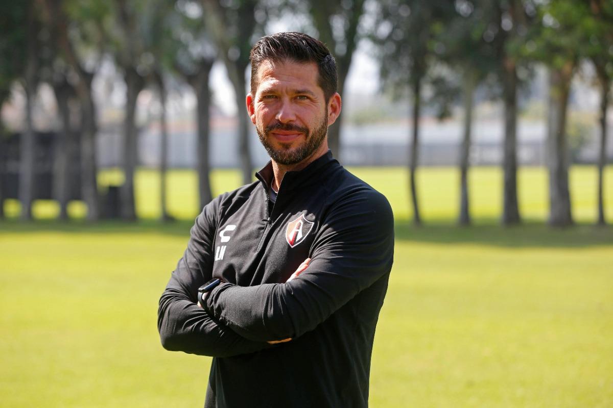 Exclusiva con DT del Atlas: Revela los futbolistas a temer en Olimpia