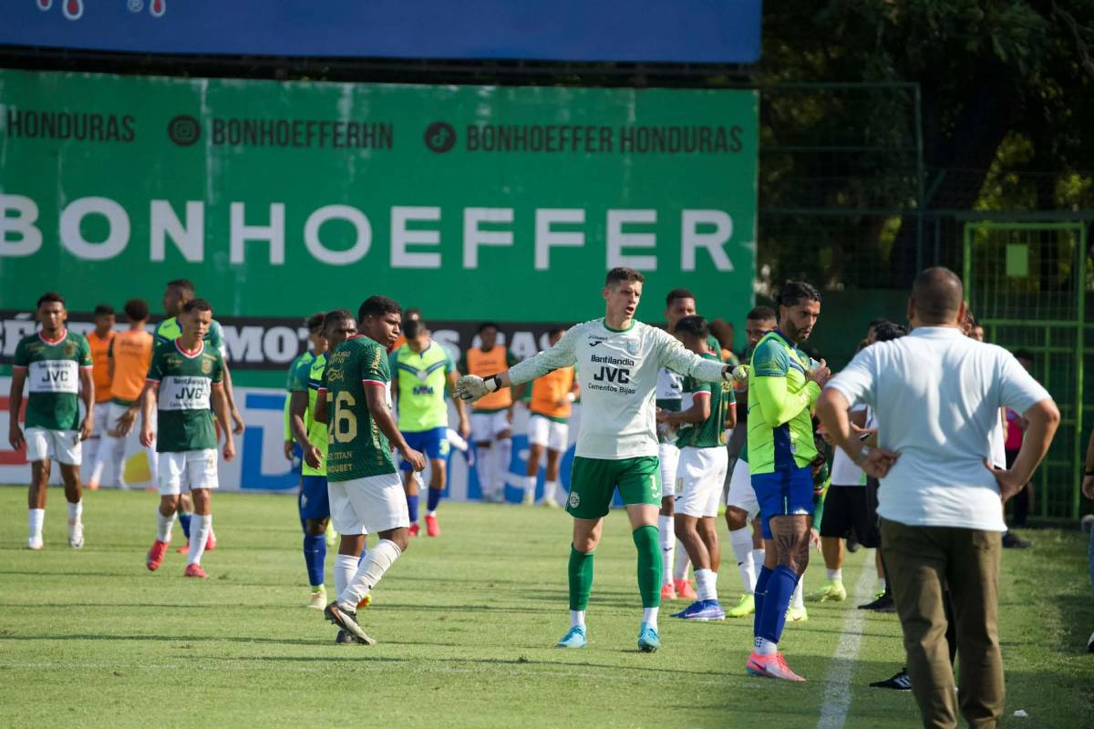 Lavallén se encaró con rival, decepción en Marathón y lindas chicas en el Yankel