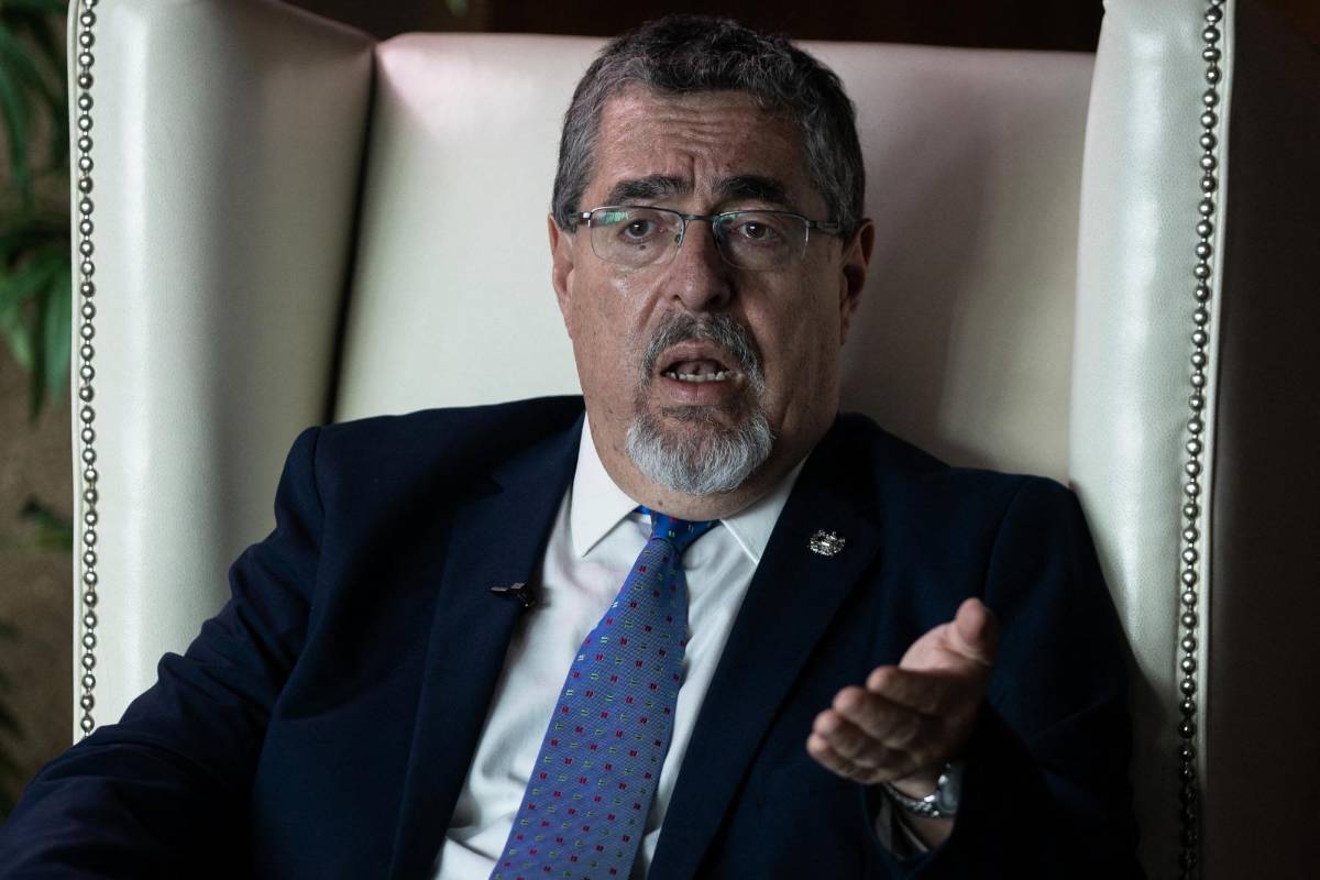 Arévalo dice que el “golpe” en Guatemala fue “bloqueado” y gobernará sin “miedo”