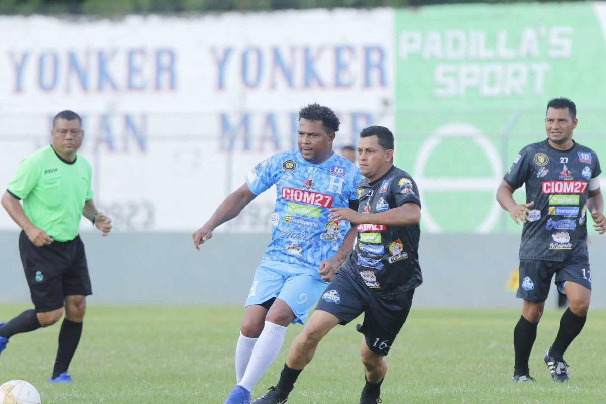 Carlos Pavón firma un doblete en triunfo de leyendas de Honduras