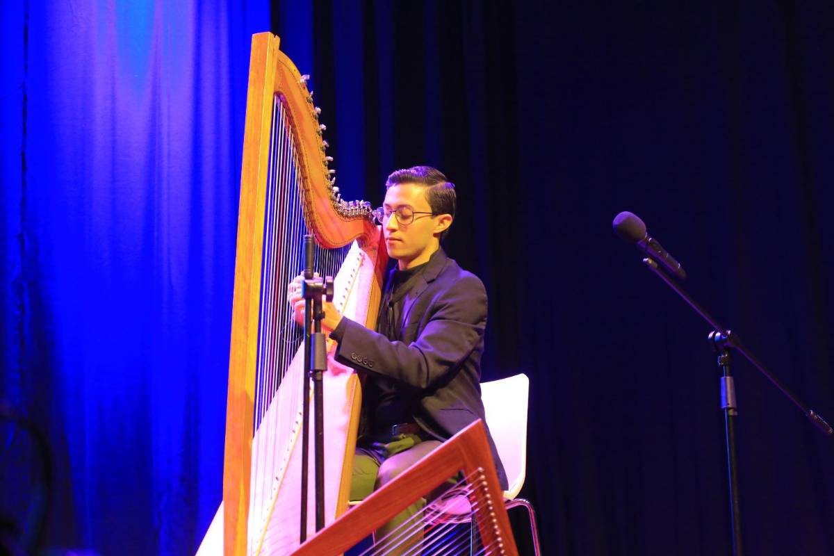 Reconocen a Carolina Vélez y Martha Abarca en Esencia de Mujer 2026