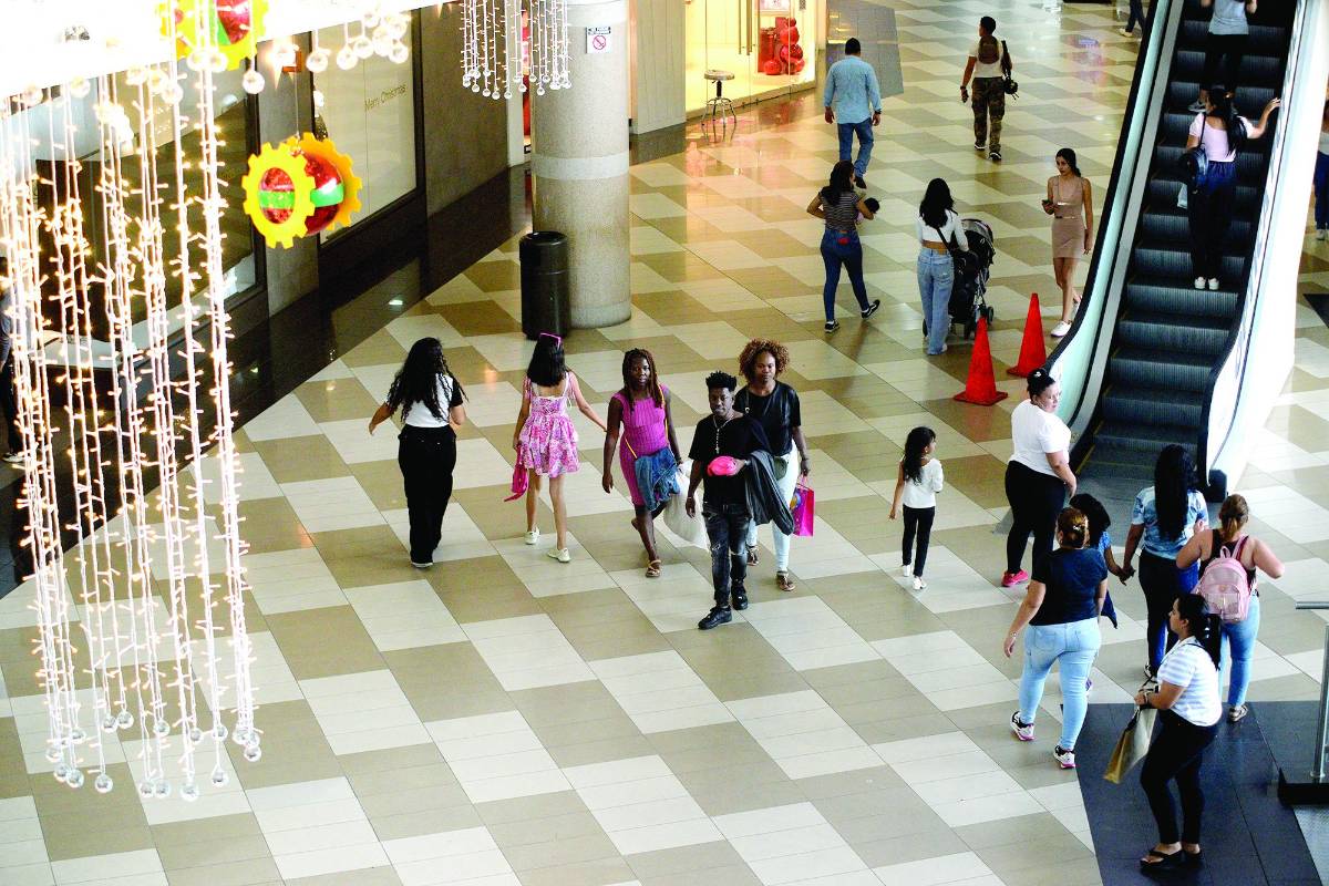 <b>El noroeste de la ciudad cuenta con una nueva opción de compras: Megaplaza Palenque</b>