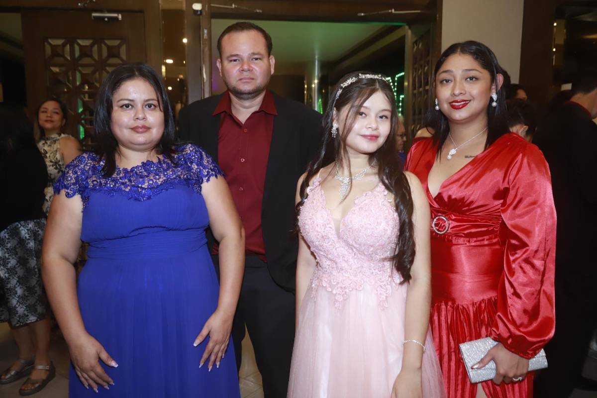 Así fue la fiesta de graduación de los Seniors 2025 de Florencia School