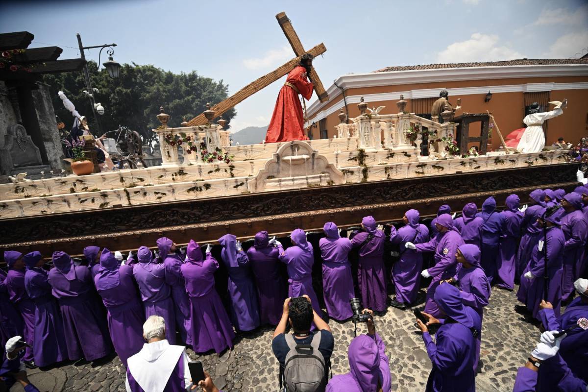 Guatemala celebra con devoción su Semana Santa, que ahora es patrimonio