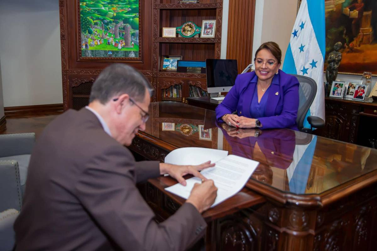Explicación del decreto que legaliza la PAE en Honduras