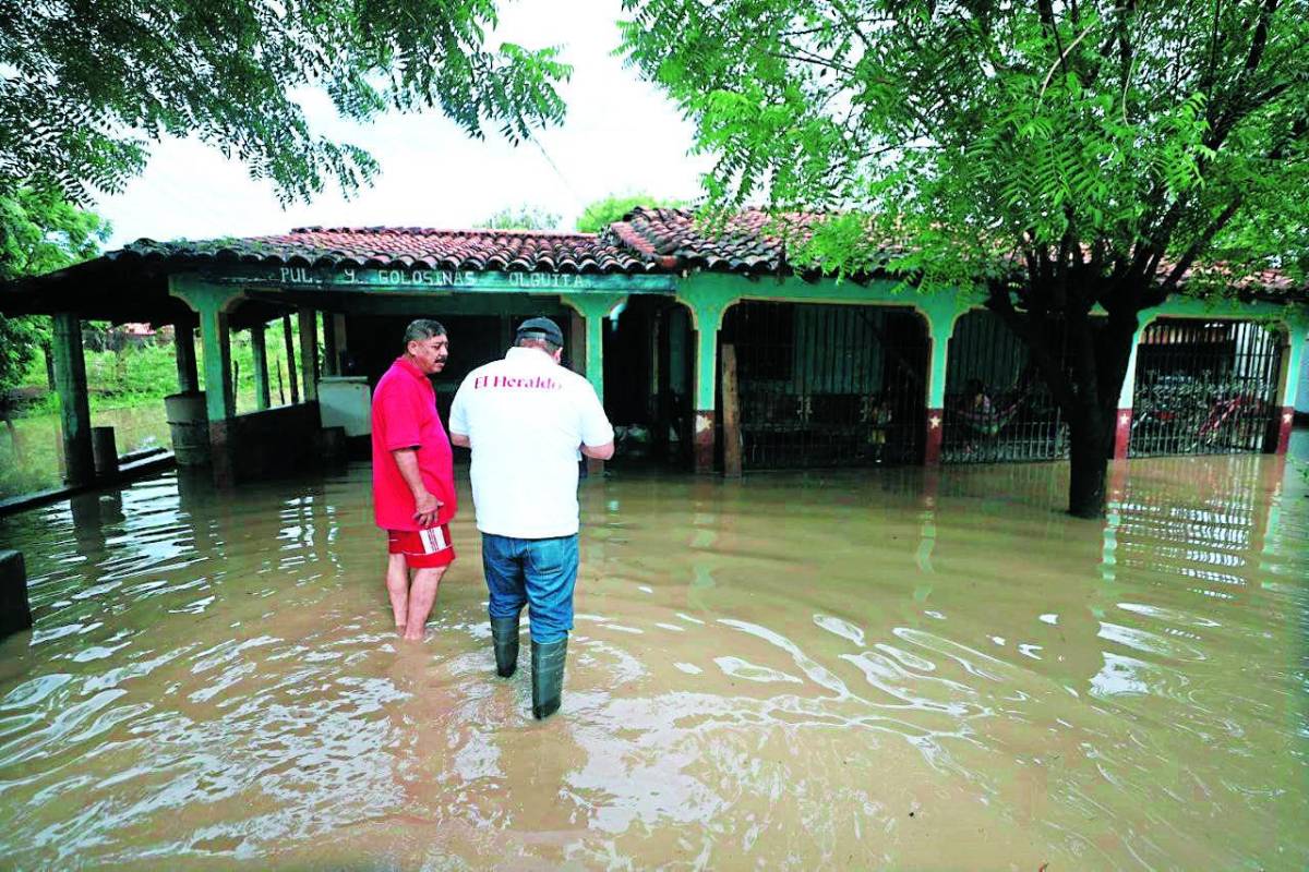 Pilar se aleja, pero deja casi 5,000 personas afectadas