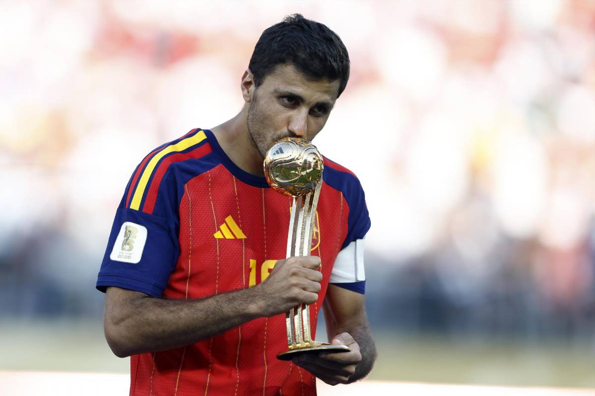 Balón de Oro 2026 cambia por completo: El nuevo favorito genera controversia