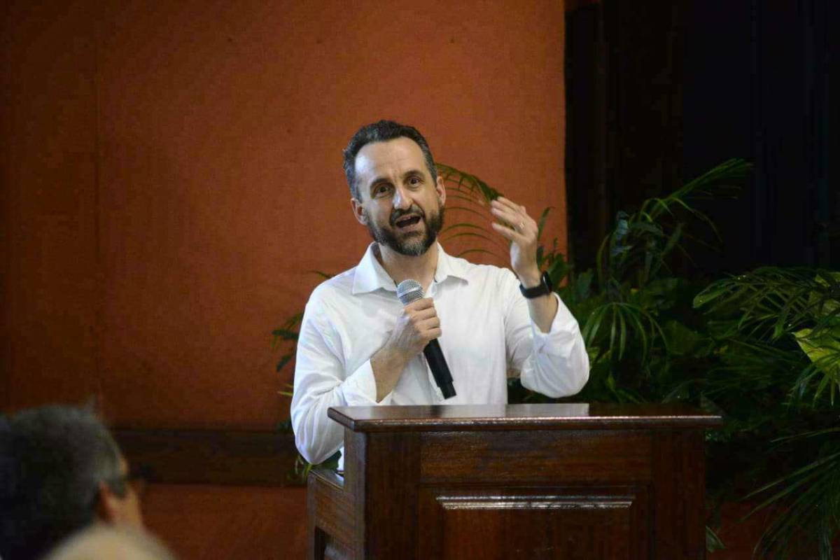 El Secretario de la Presidencia, Rodolfo Pastor de María y Campos, durante su discurso.