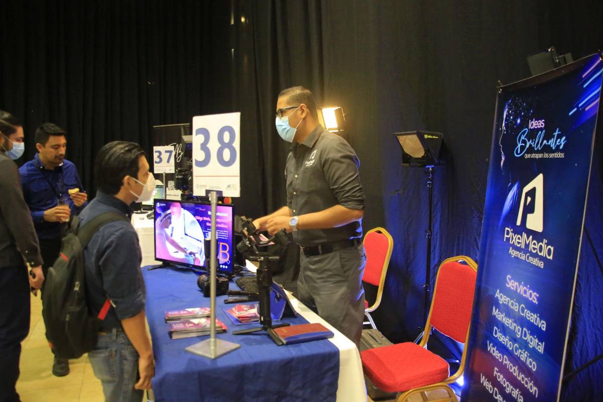 La formación en marketing y hasta en diseño gráfico ha aumentado.