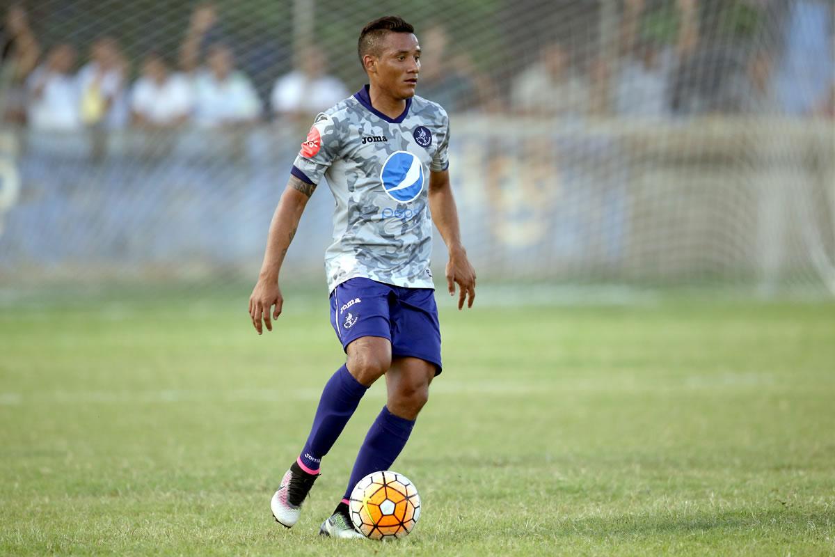 El mediocampista hondureño disputó amistosos con el Motagua, pero al final no se quedó.
