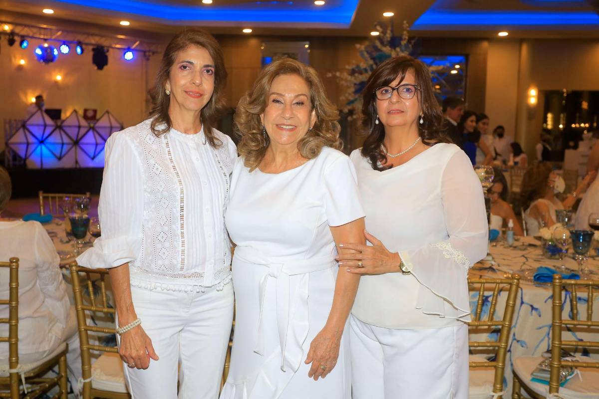 “Girls White Party” en honor a la distinguida  Claudia Kattán