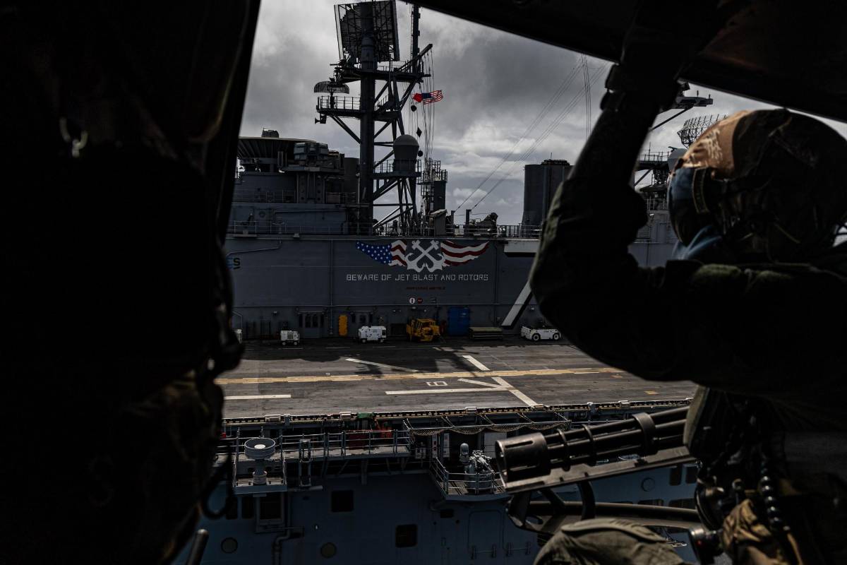 EEUU exhibe su despliegue militar en el Caribe contra el narcotráfico