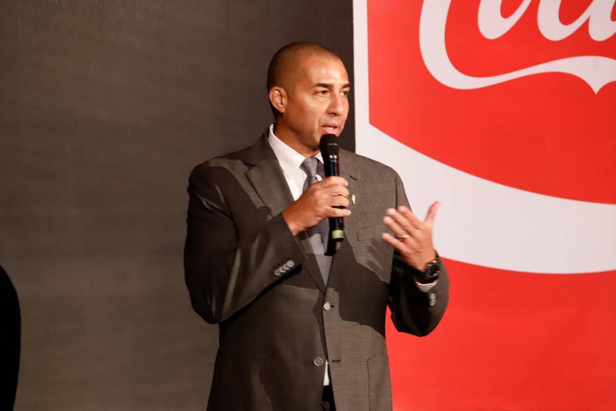 Campeón del mundo presenta la Copa en Honduras, figuras y Carolina Lanza sorprende