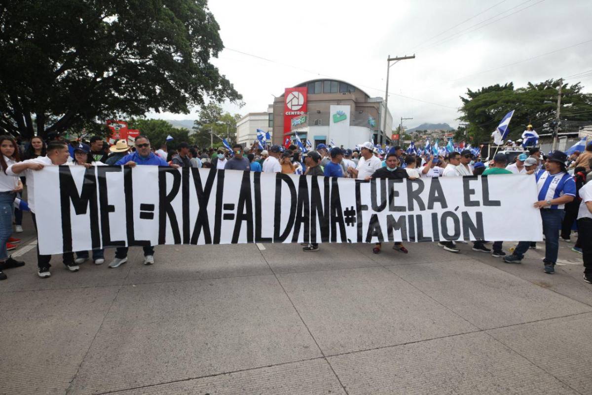 Perdimos el TPS por culpa del familión: Nacionalistas protestan en Tegucigalpa