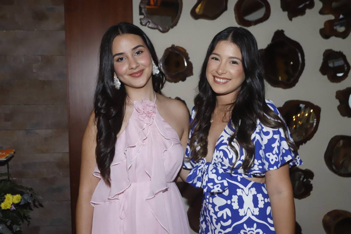 Alery Reyes Borjas celebra su despedida de soltera con seres queridos