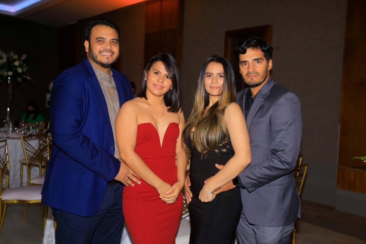 Algarabía por la inolvidable unión nupcial Pineda-López