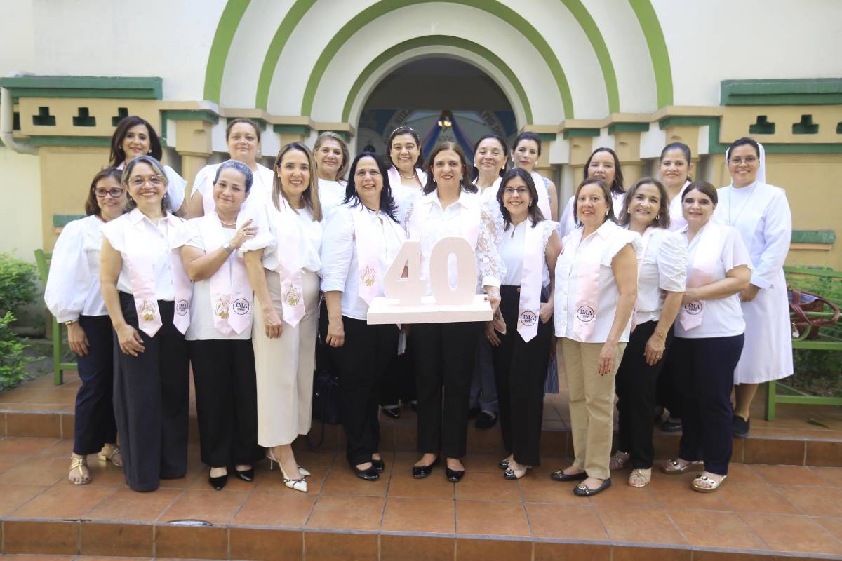 Misa, reencuentros y alegría en  el Día de María Auxiliadora