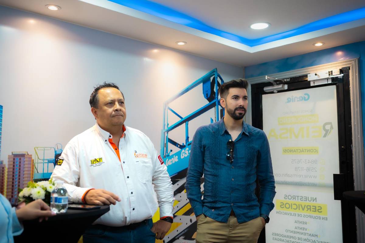 Jorge Encinas, instructor senior de IPAF, junto a Diego Bustamante, Representante regional de IPAF para Latinoamérica y Norteamérica.