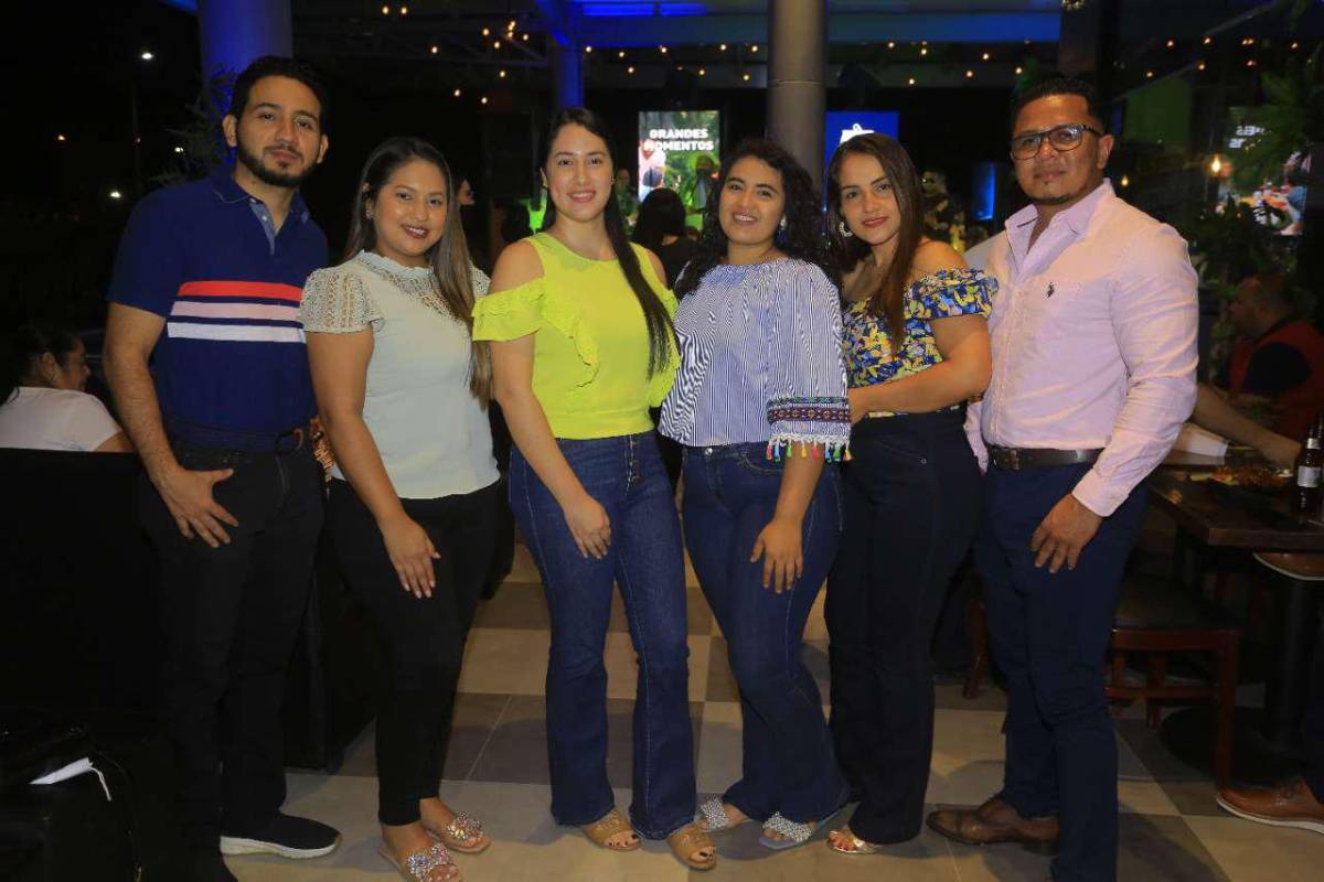 Algarabía y fiesta en apertura de La Zona en Mega Mall San Pedro Sula