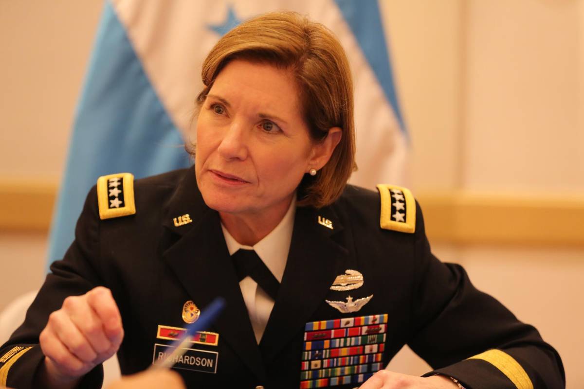 Laura Richardson advierte a Honduras: China es una amenaza