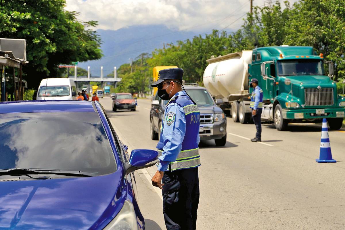 Mil elementos de Conapremm resguardan a viajeros en la zona norte
