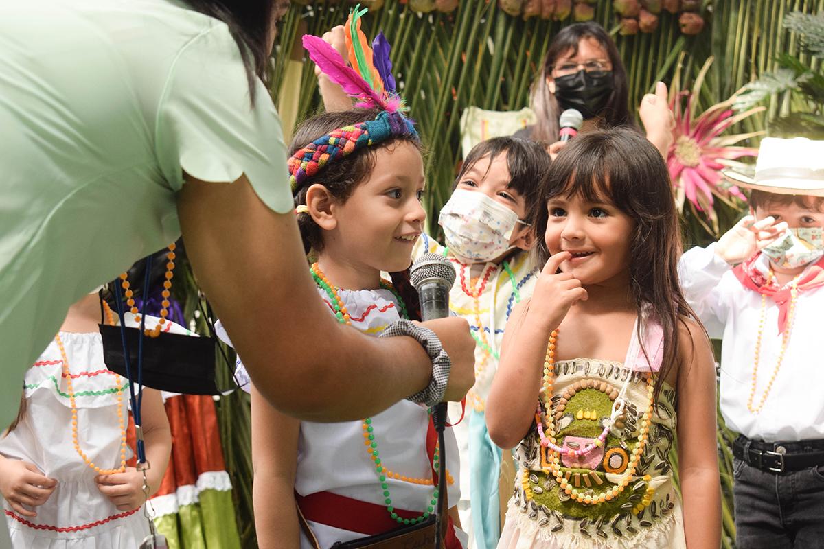 Recitales y poemas demostraron el talento de los alumnos.