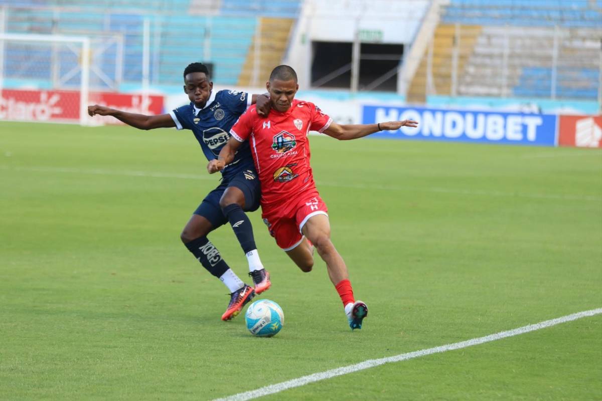 Frustración en Motagua, su insólito error e histórico triunfo del Estrella Roja