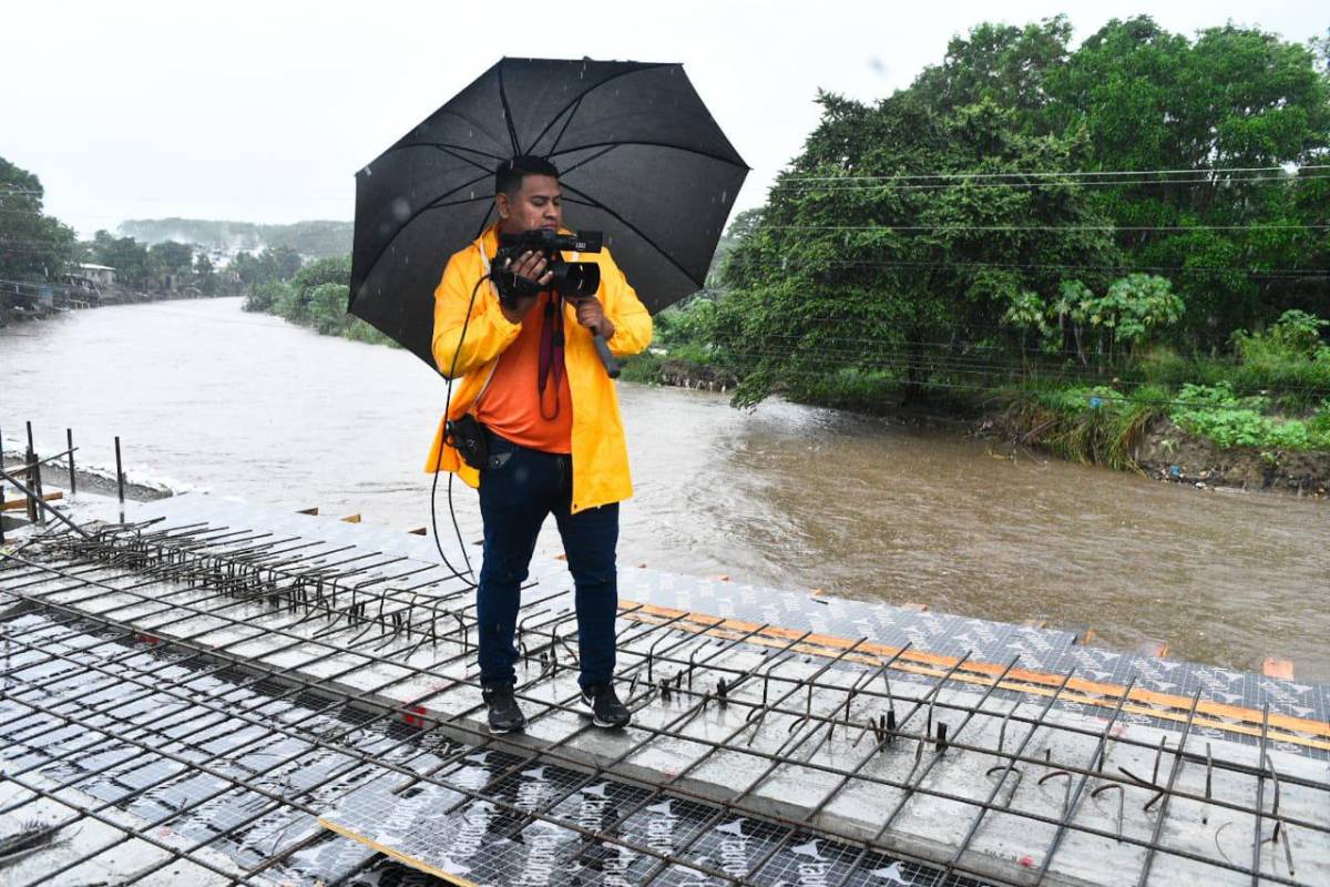 Frente frío con lluvias causa estragos en barrios bajos de San Pedro Sula