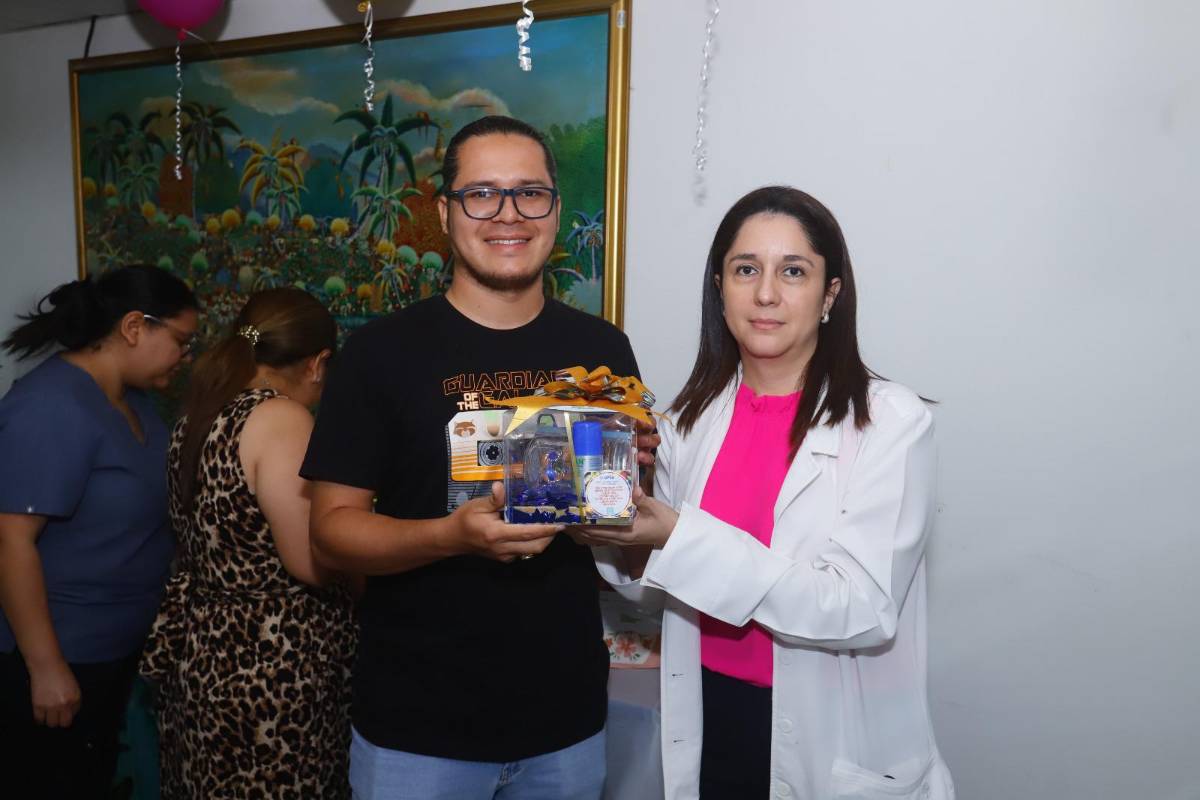 Charla de nutrición en La Prensa en imágenes