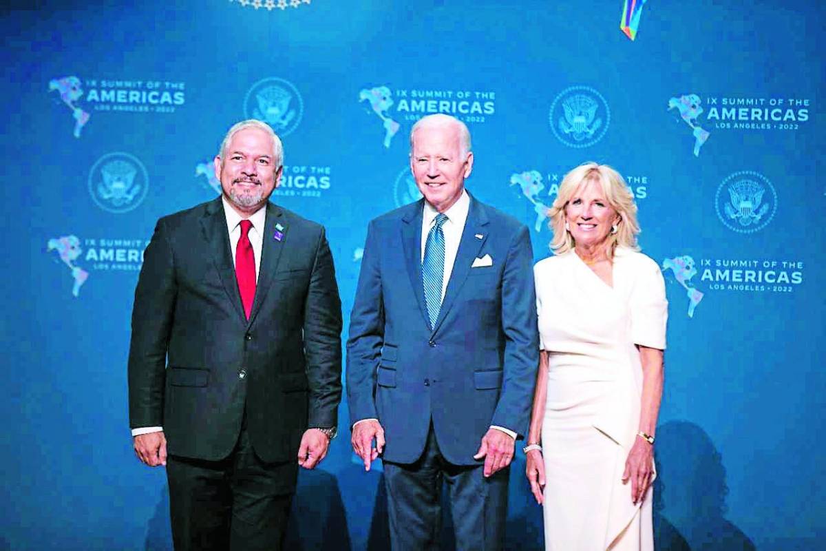 Honduras dialoga con Acnur sobre desplazados y migración