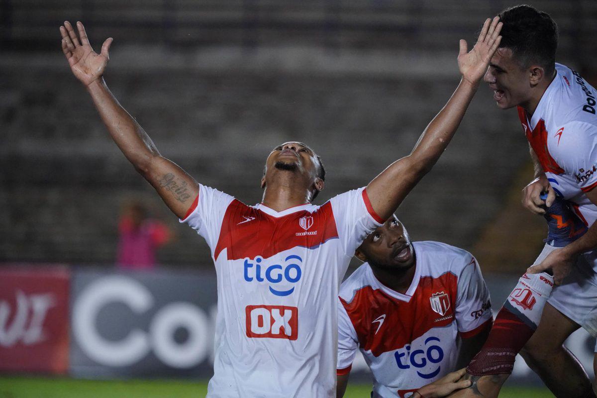 Chepe bomba va con el Real Estelí en la final de la Copa Centroamericana