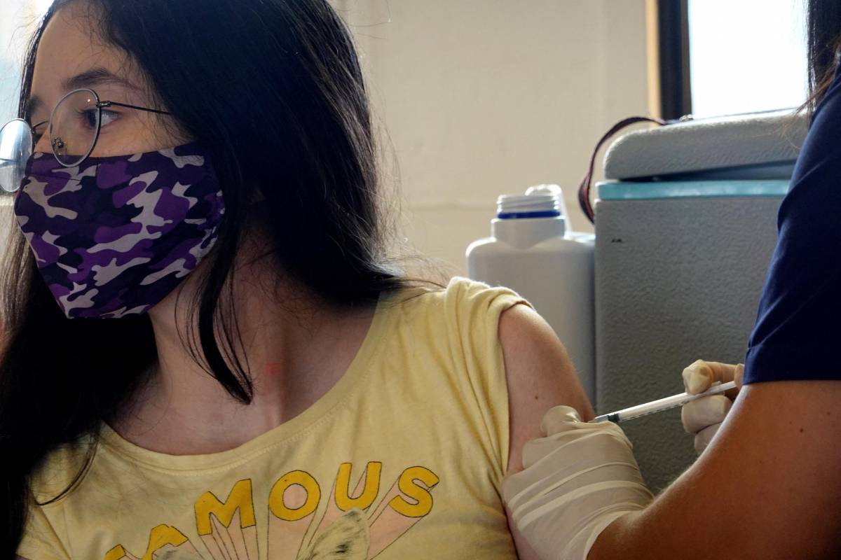 La vacuna Moderna COVID-19 estimula una respuesta inmunitaria duradera