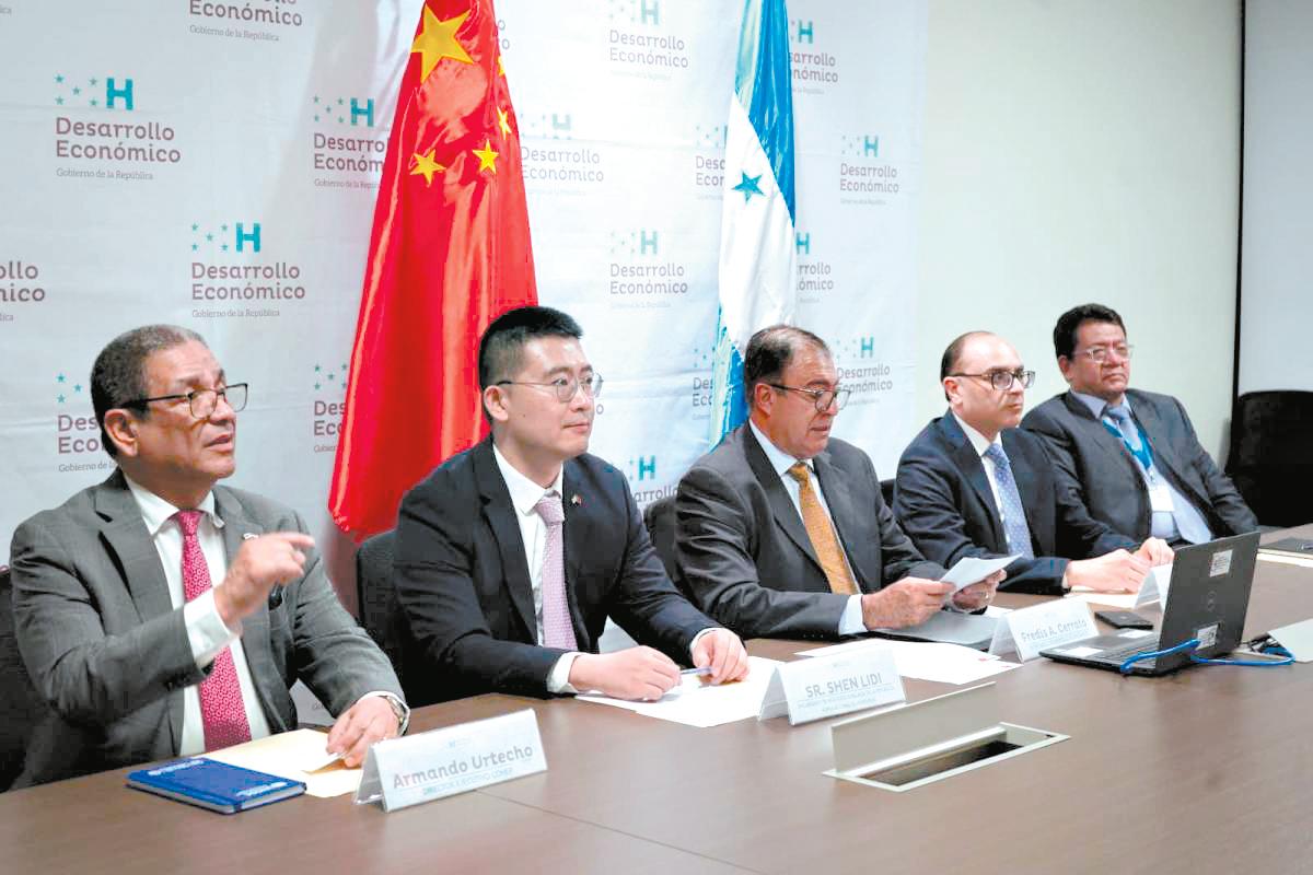 China busca cero impuestos para sus productos en TLC