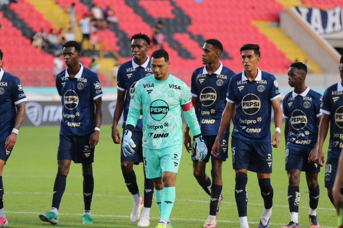 Frustración en Motagua, su insólito error e histórico triunfo del Estrella Roja