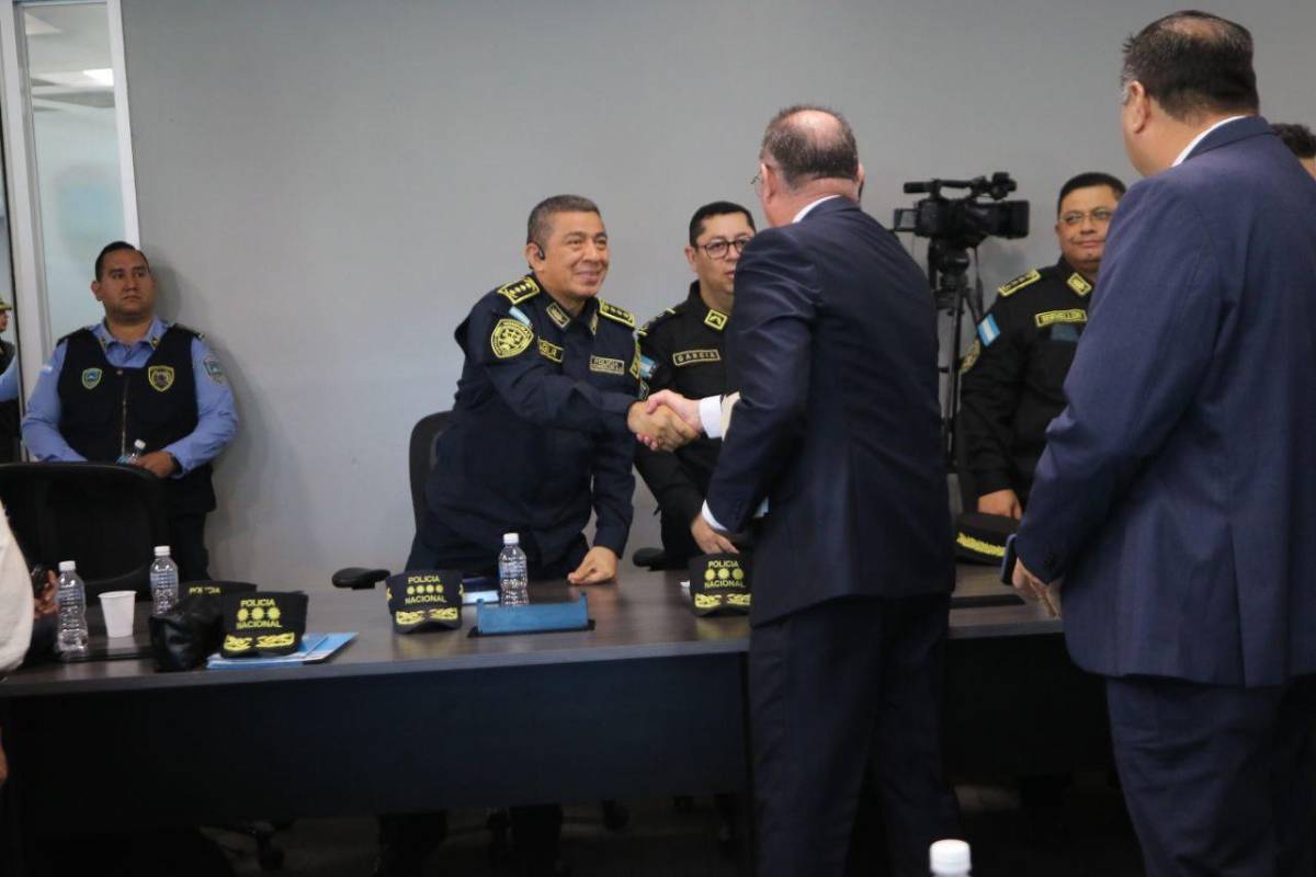 Estos son los oficiales en cargos estratégicos de la Policía Nacional