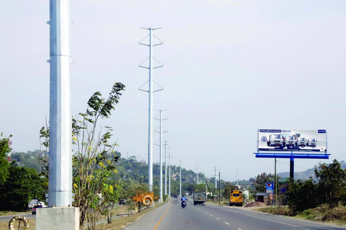 Red de transmisión San Buenaventura. Foto: Franklyn Muñoz