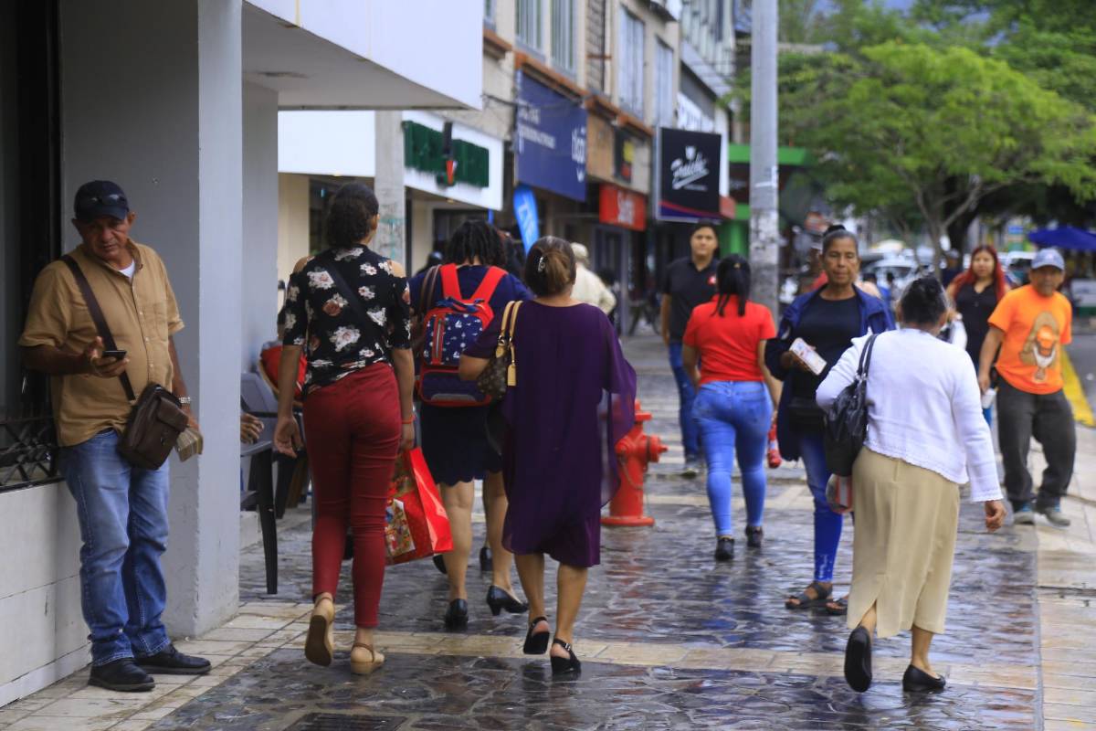 El comercio reporta bajas ventas.