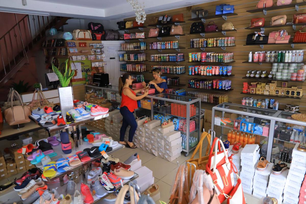 Más 3,500 microempresas han creado tiendas en línea