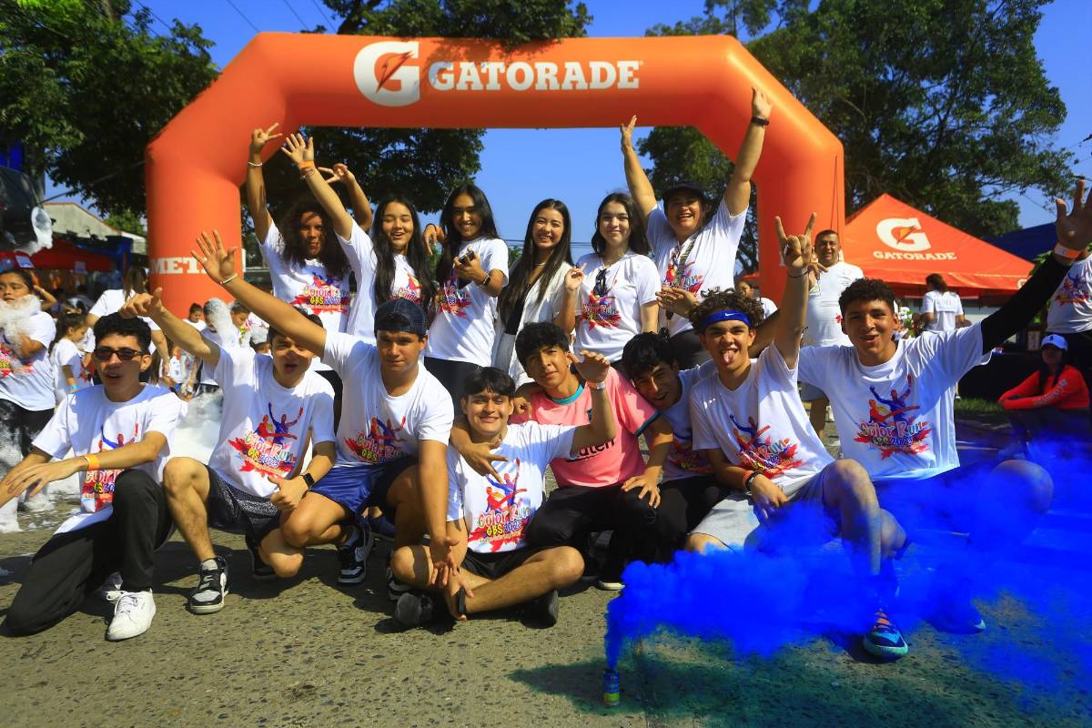 Escuela Bilingüe Génesis realiza el “Color Run 2023”