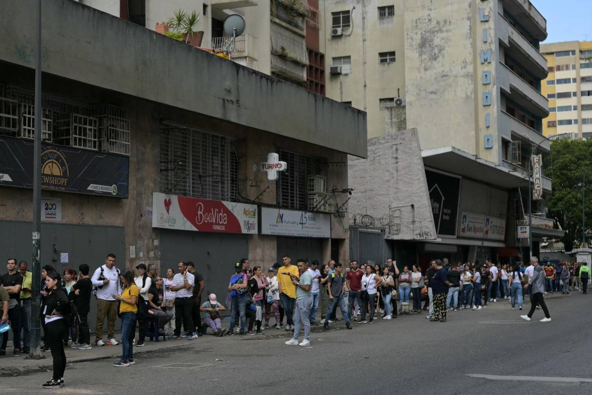 Previo a los resultados electorales, en las calles venezolanas se vivió tensión, incertidumbre y violencia.