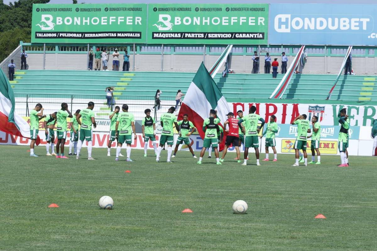 Entrenamiento de Marathón previo al duelo ante Motagua.