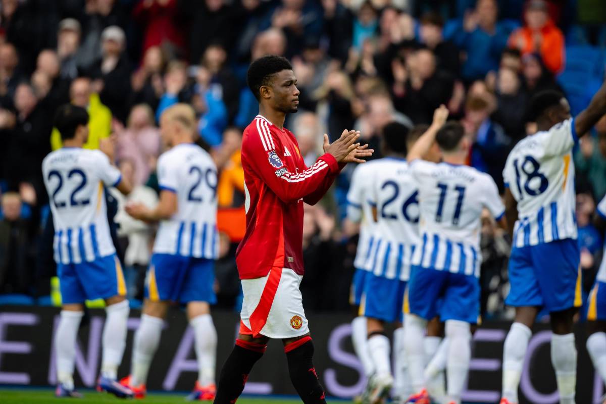 El Brighton amargó al Manchester United y sumó su segundo triunfo en la Premier League.