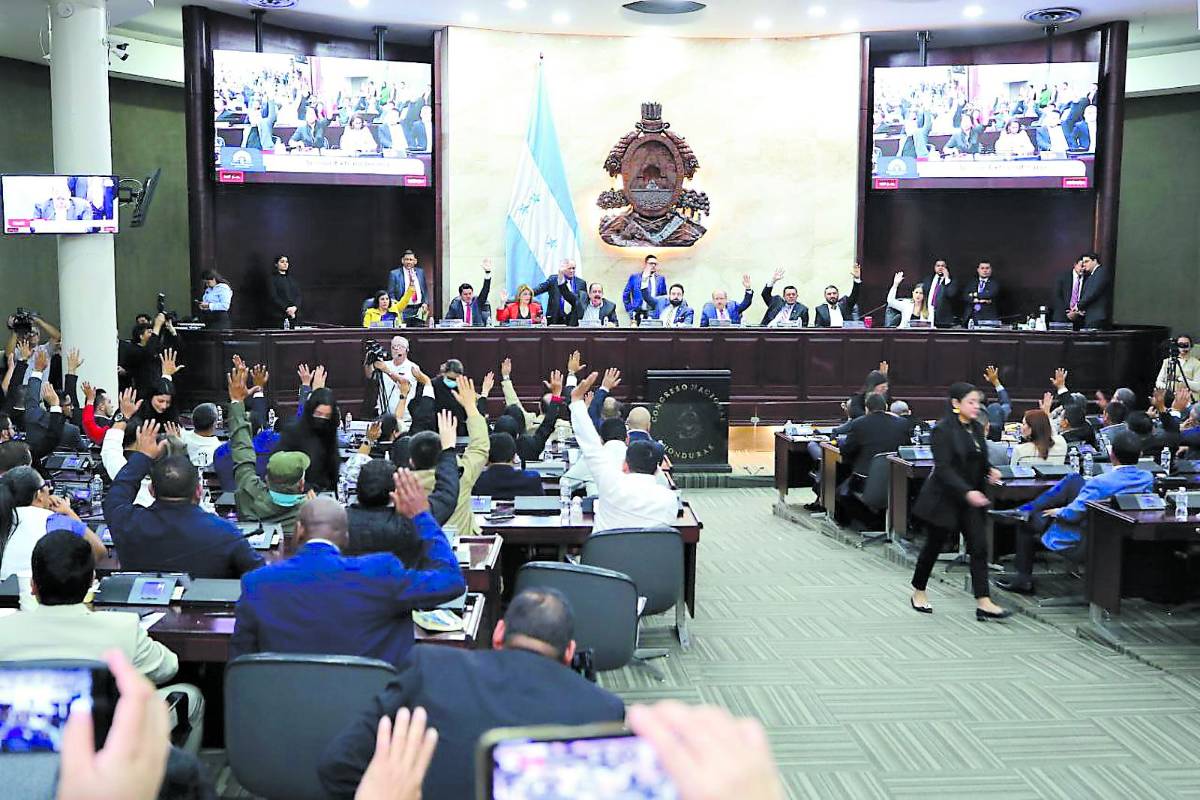 Amnistía vehicular cubre 2023 y años anteriores