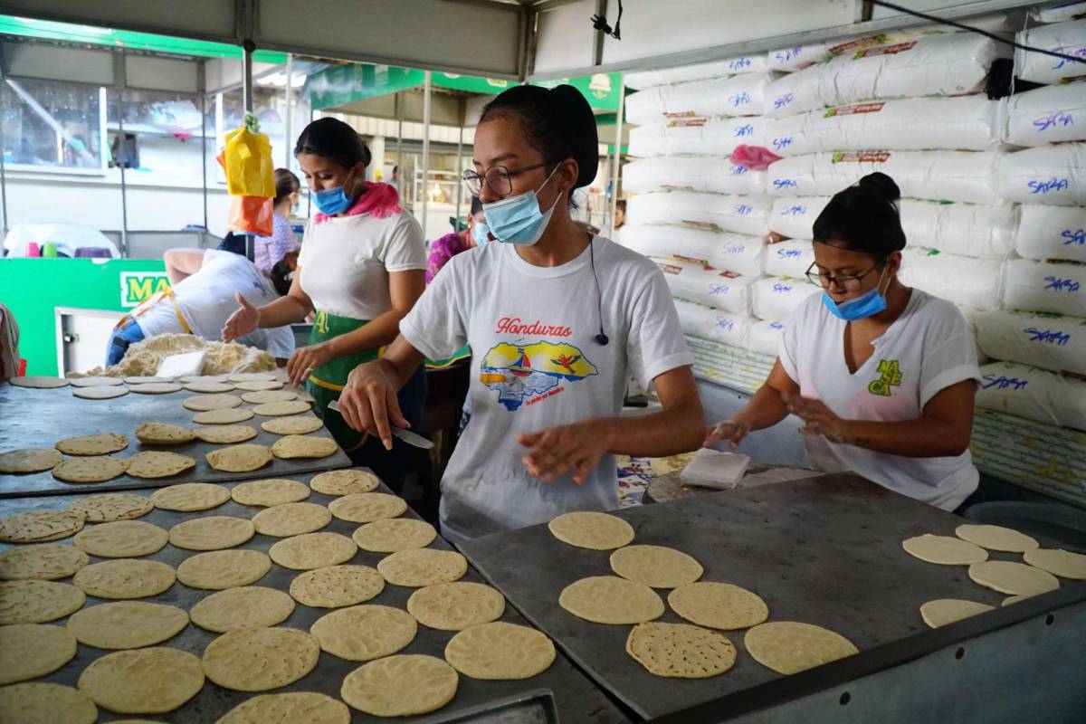 Dan menos tortillas por diez lempiras para no subir precio