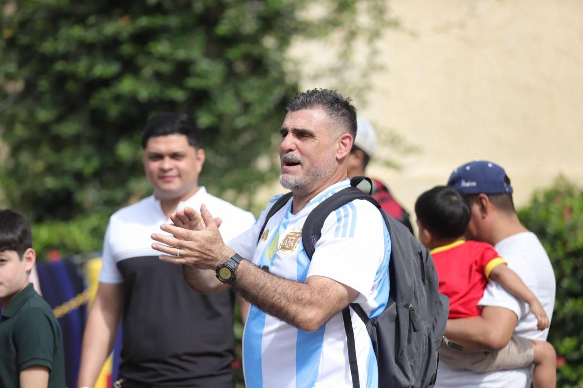 Ambiente en el hotel: Hondureños, nicaragüenses y un argentino a la espera de Messi