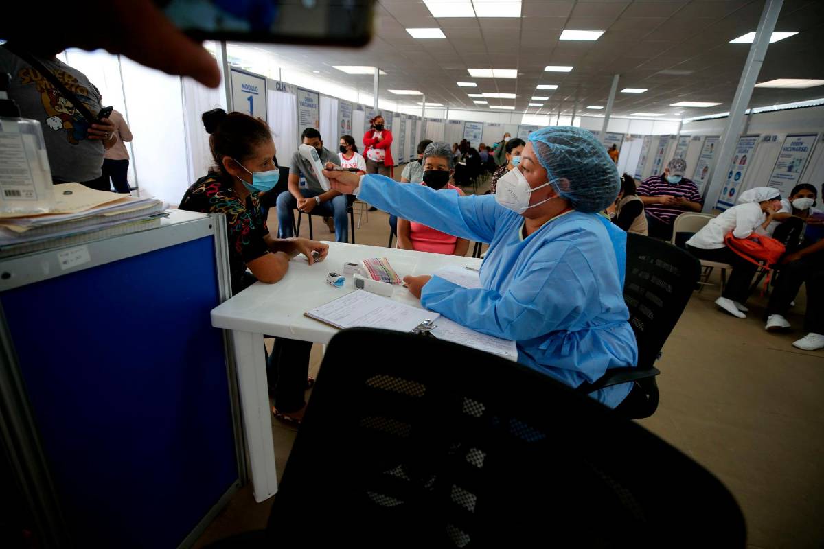 476 personas fallecieron por covid-19 en seis meses en Honduras