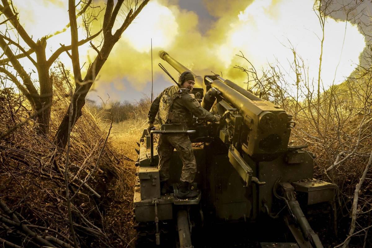 Ucrania debate el uso de tropas extranjeras como garantía de seguridad contra Rusia