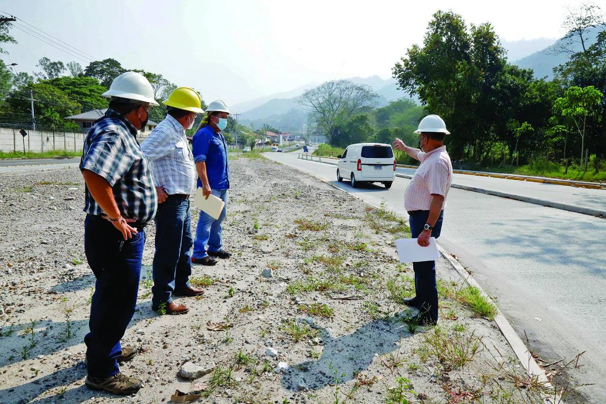 Entre 9 y 15 millones cuesta iluminar bulevar Mackey