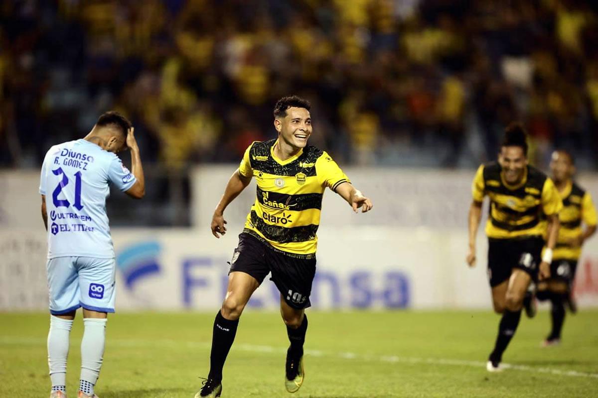 Real España - Motagua: resumen, goles y minuto a minuto del clásico