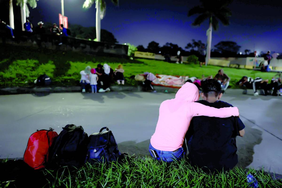 La falta de oportunidades los obligó a dejar sus familias.